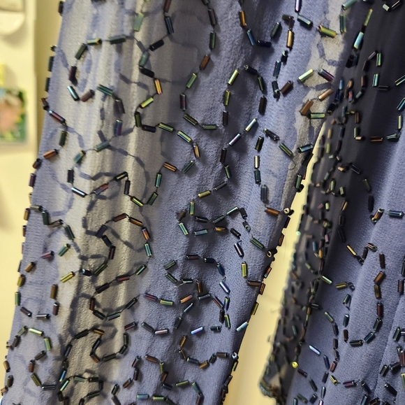 Dress - Picture 6 of 6